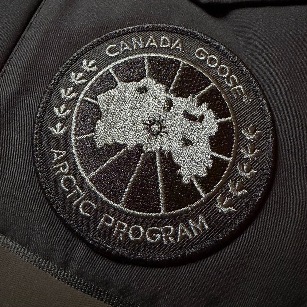 Canada Goose Liberty Parka Black - Picture 4 of 8